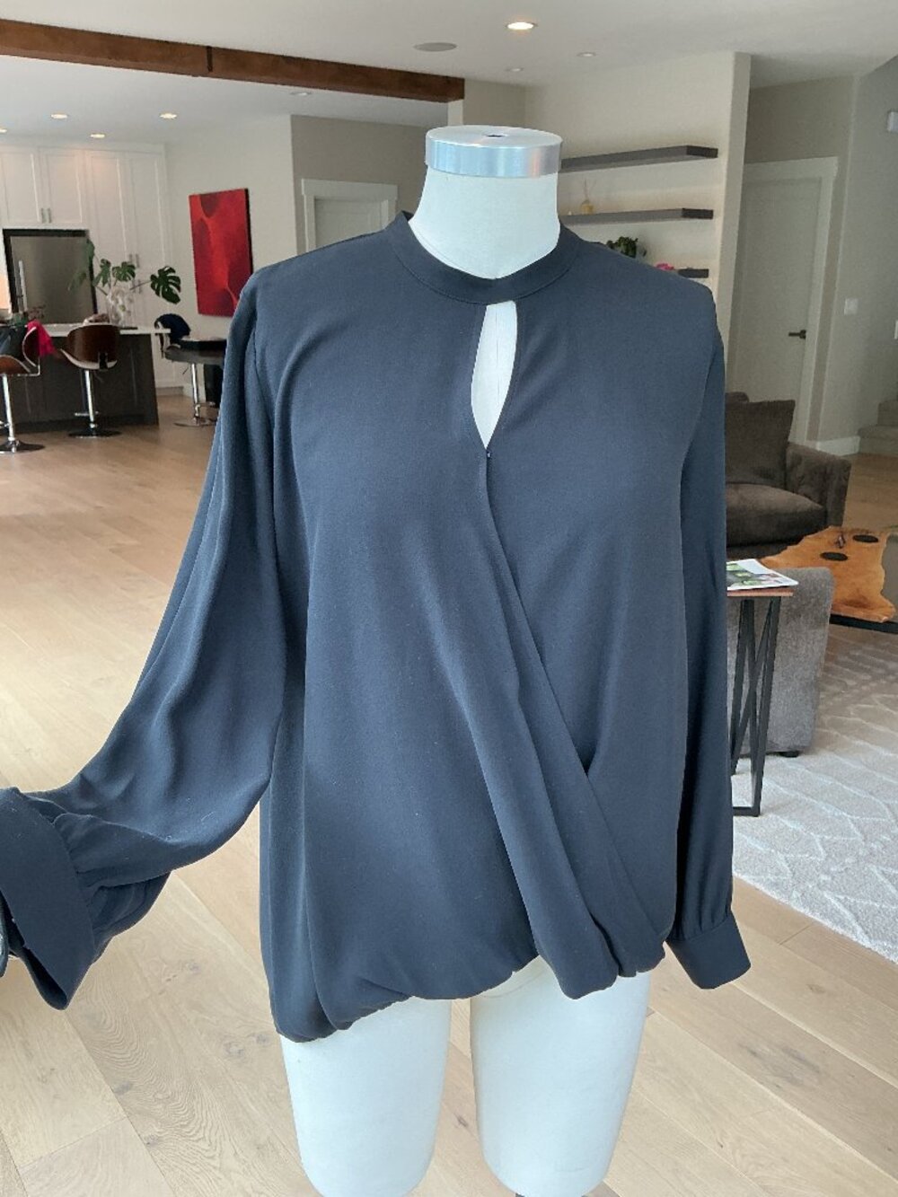 Eileen Fisher 100% silk Black Blouse - size M